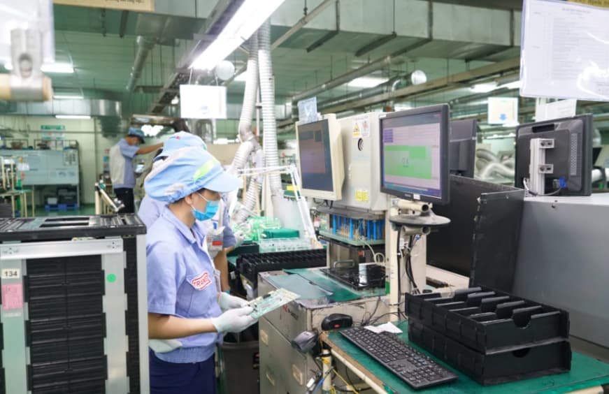 HSBC revises up Vietnam GDP growth forecast to 7.9% in 2025