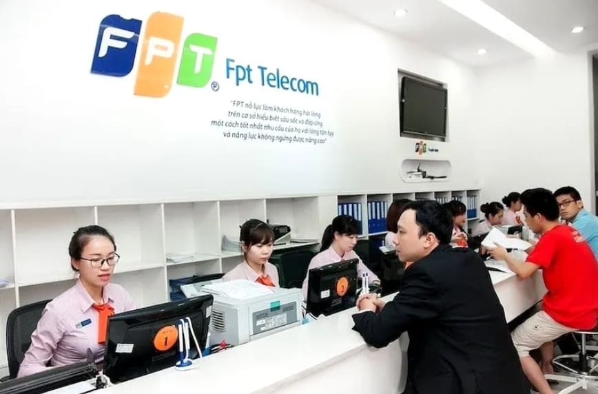 SCIC to offload entire 370.7 million shares at FPT Telecom to government