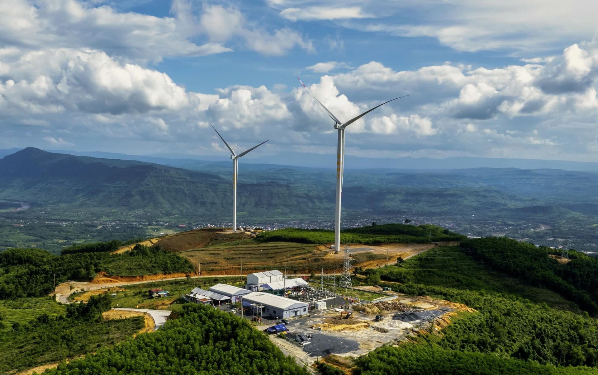 Shizen Energy obtains certificate for onshore wind power project in Quang Tri