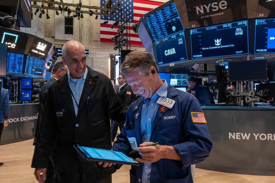 What if the AI-led stock bubble bursts?