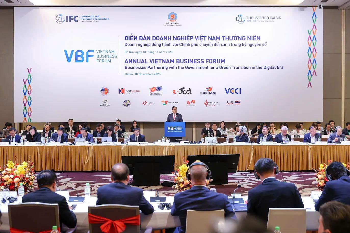Vietnamese firms commit to green and digital future alongside government