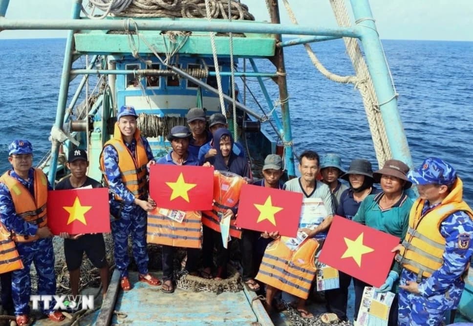 Coast Guard Region 3 intensifies patrols to combat IUU fishing