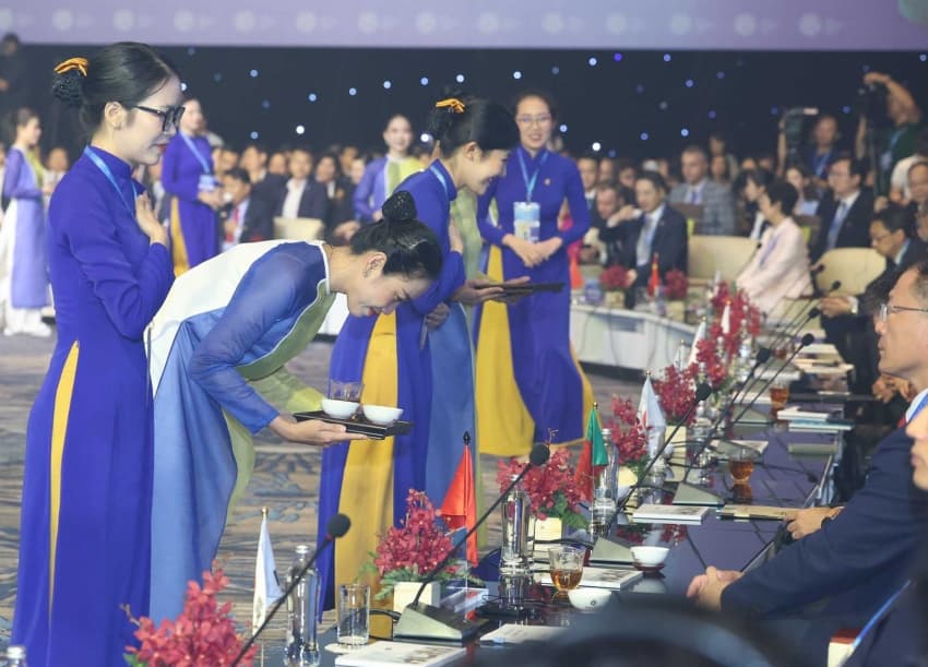 Ho Chi Minh City invites 500 top CEOs for dialogue on green transition