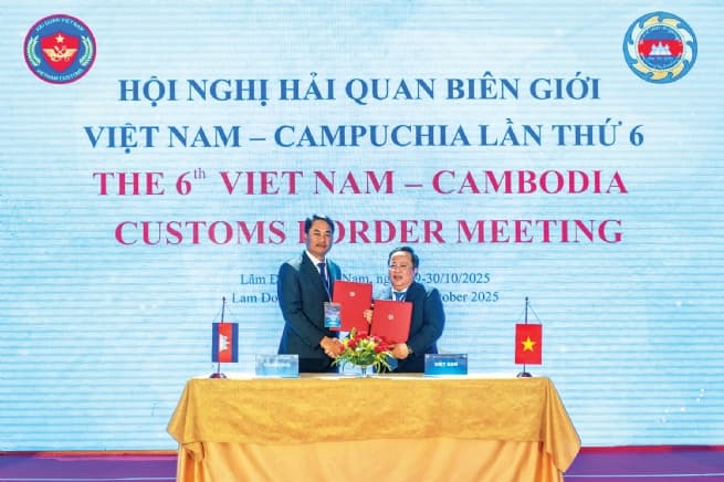 Vietnam, Cambodia Customs Strengthen Anti-Smuggling Cooperation