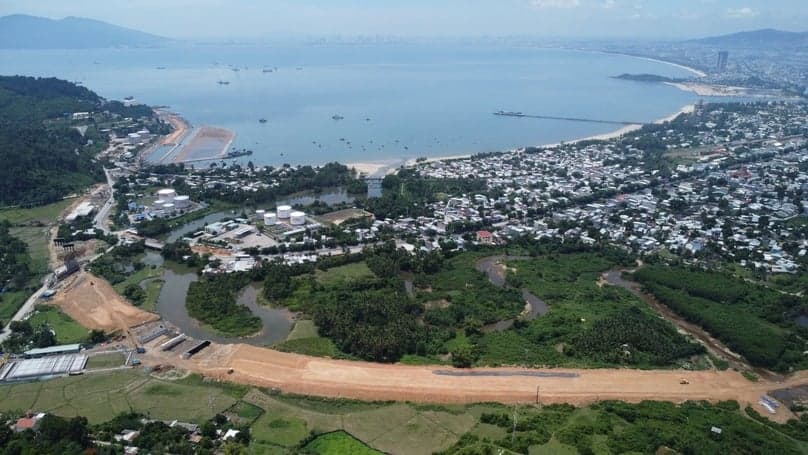 Central Vietnam hub pushes ahead with sea encroachment project to strongly attract FDI