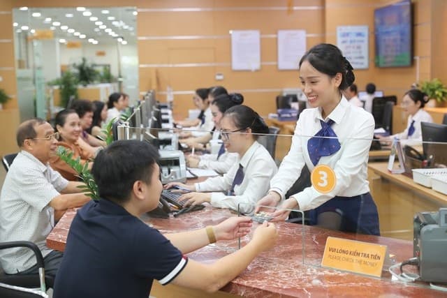 Bank stocks gain appeal on strong credit growth and expanding ecosystems