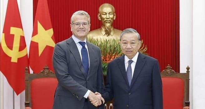 Maersk eyes building major container ports in Vietnam