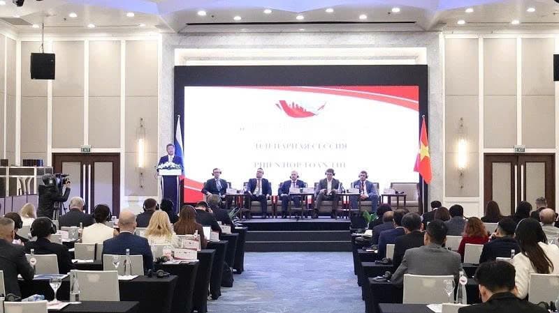 Ha Noi welcomes Russian enterprises to expand investment and strengthen bilateral economic cooperation