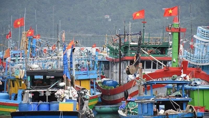 Expanding offshore fishing team models to help fishermen stay steadfast at sea