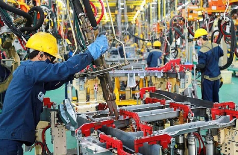 Global businesses adapt to trade uncertainty and build resilience