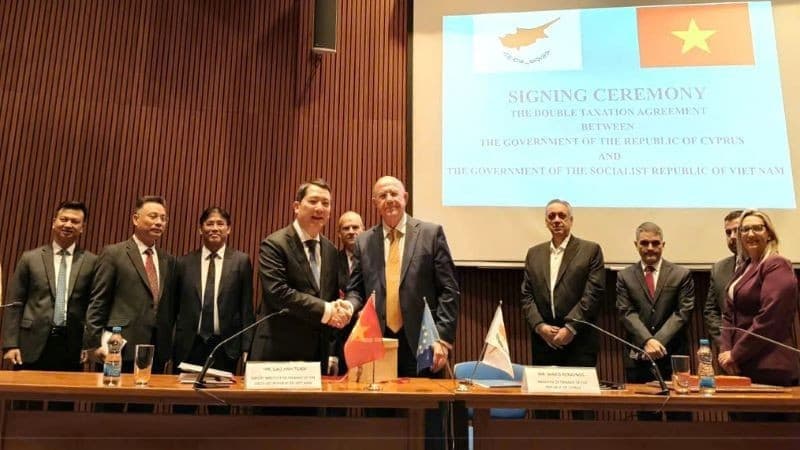 Viet Nam and Cyprus sign double taxation avoidance agreement