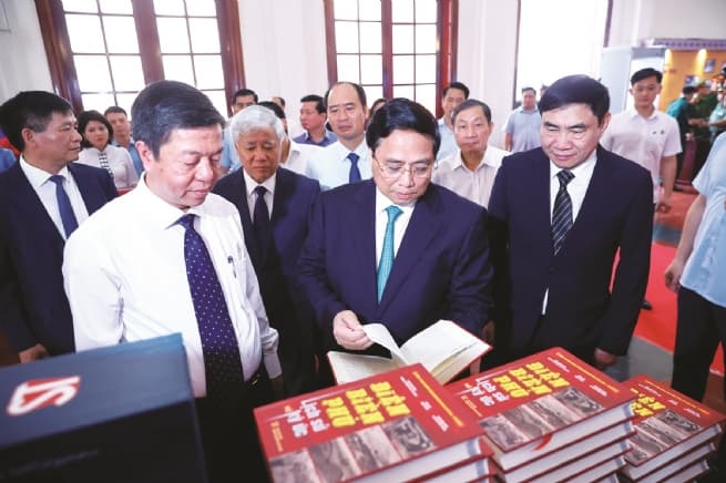 Dien Bien Committed to Advancing Governance Reform, Driving Breakthrough Growth