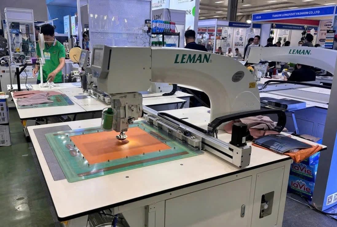 HanoiTex & HanoiFabric 2025 opens, showcasing sustainable textile technologies