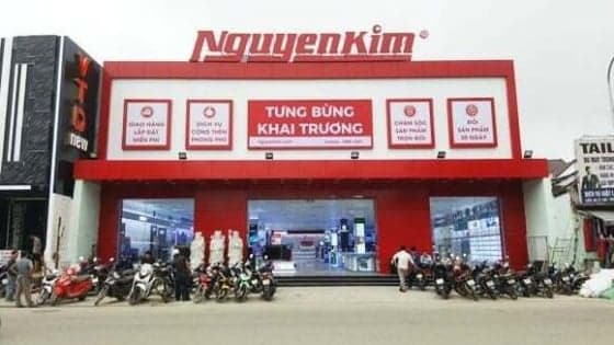 Thai giant Central Retail sells Vietnam electronics business to Pico for $36 mln