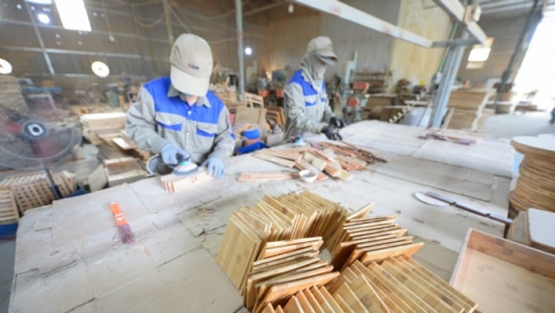 Boosting Vietnam Export Competitiveness via Green, Digital Transformation