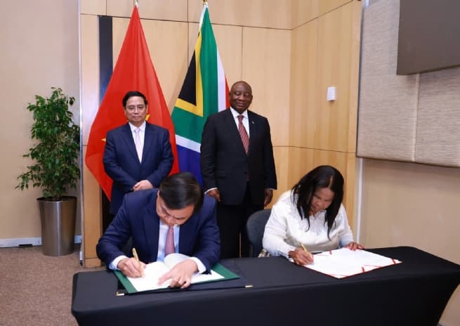 Economic Diplomacy Leverage for Market Expansion and Resource Mobilization to Support Growth