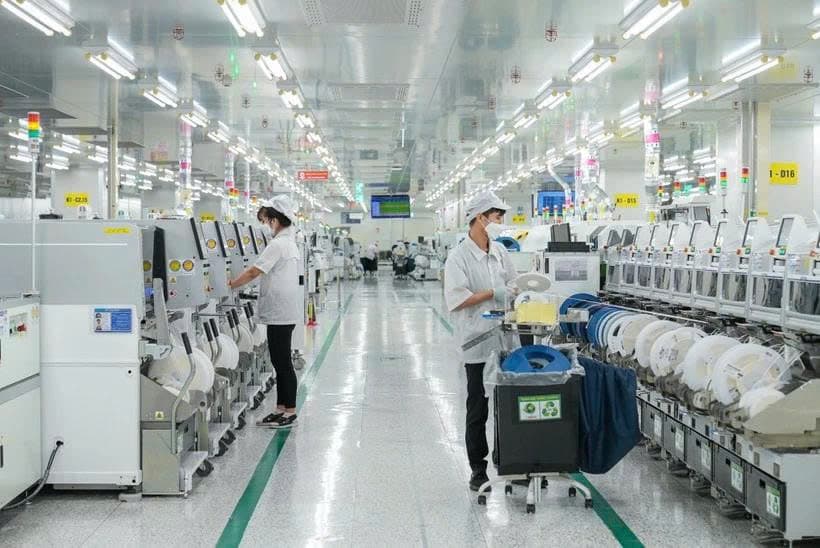 Viet Nam posts 8.02% GDP growth in 2025 amid challenges