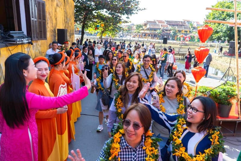International arrivals to Viet Nam hit new record in 2025, up over 20%