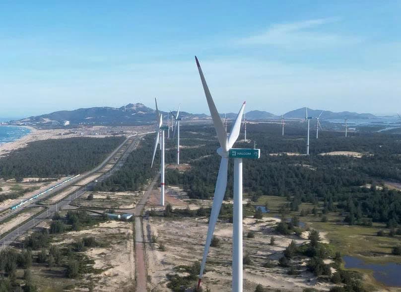 Central Vietnam province Gia Lai unveils investors for three wind power projects