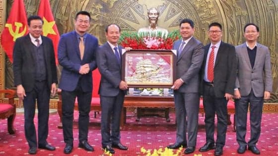 Luxshare-ICT plans to make extra investment in Vietnam, seeks land, workforce support