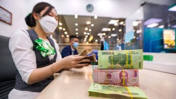 Rising deposit rates turn cash-rich firms into market safe havens