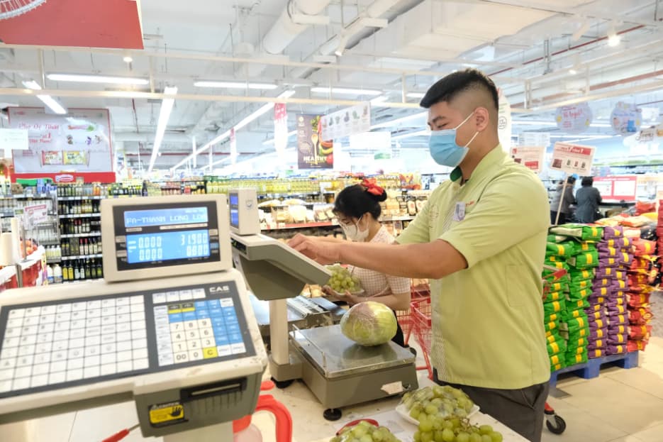 Vietnam central bank puts 4.5% inflation target first