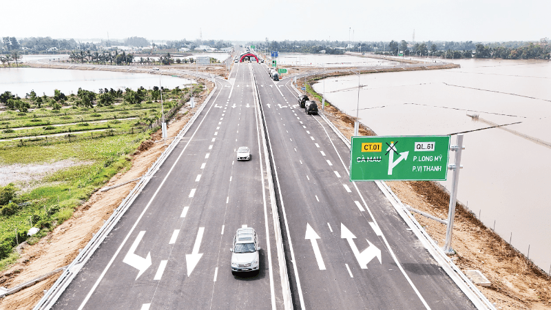 Towards becoming a national growth pole, leading Mekong Delta