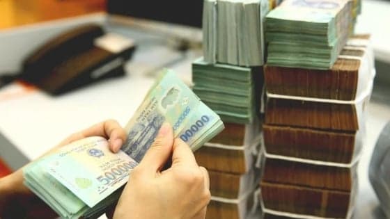 Vietnam banks diverge on deposit rates