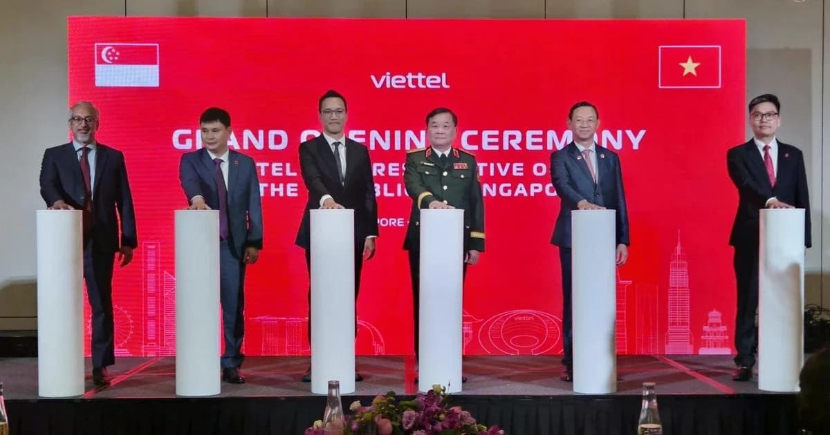 Viettel launches representative office in Singapore