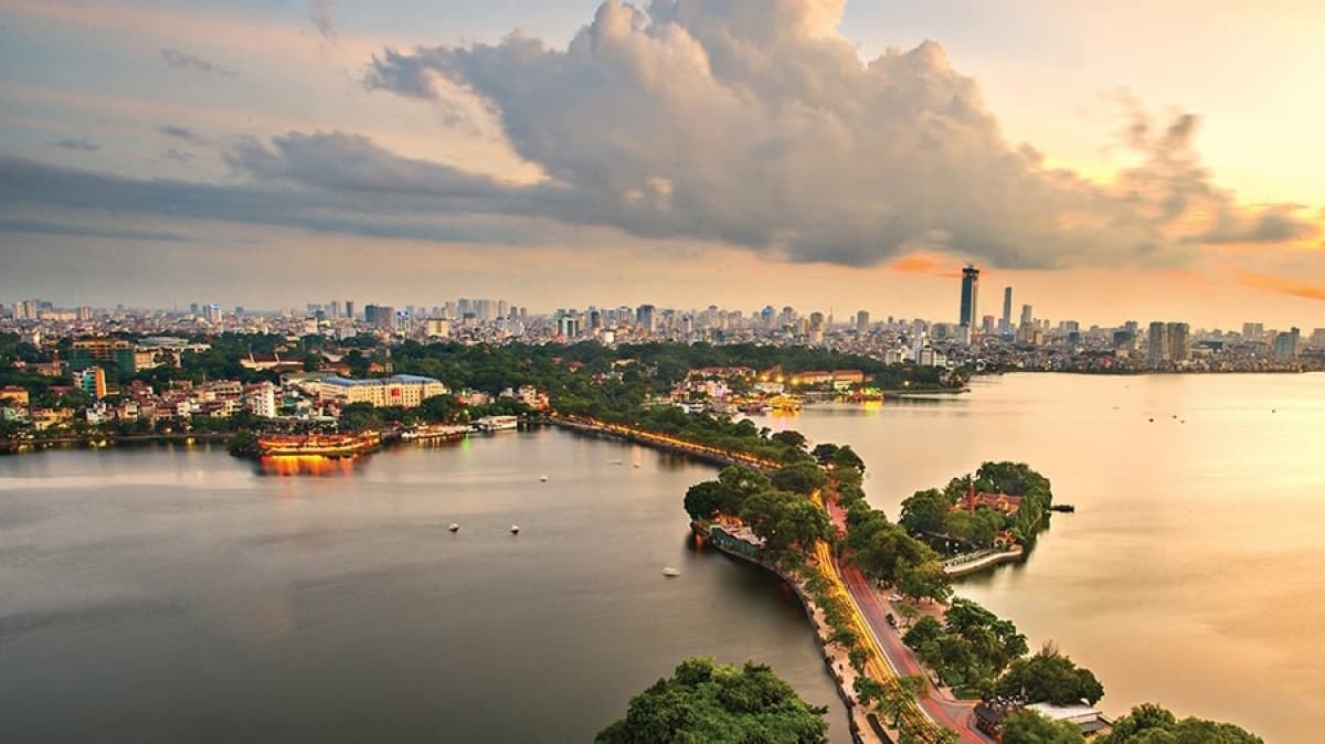 Hanoi wins 4 Top Travel Awards from Tripadvisor