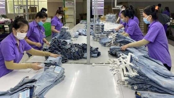 Vietnam set to add 300,000 jobs in Q1 as manufacturing rebounds