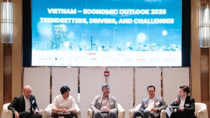 Vietnam Targets 10% Growth in 2026: Opportunities and Challenges for International Investors