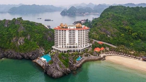 Singapore investor buys 5-star hotel in northern Vietnam for $38 mln
