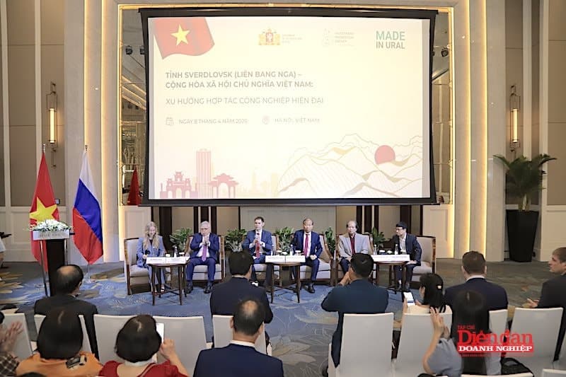 Promoting Modern Industrial Cooperation Between Sverdlovsk Region (Russia) and Vietnam