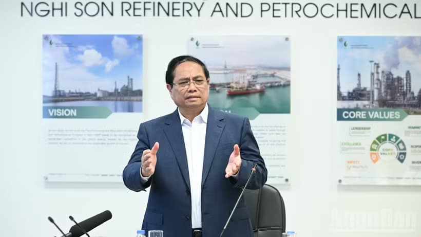 PM stresses need to diversify oil supply at Nghi Son refinery for energy security