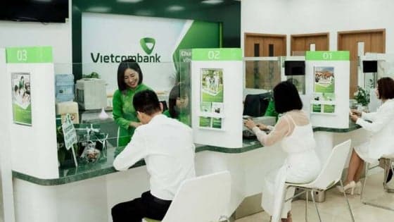 Vietcombank plans capital hike, seeks approval to set up subsidiary at Vietnam’s International Financial Center