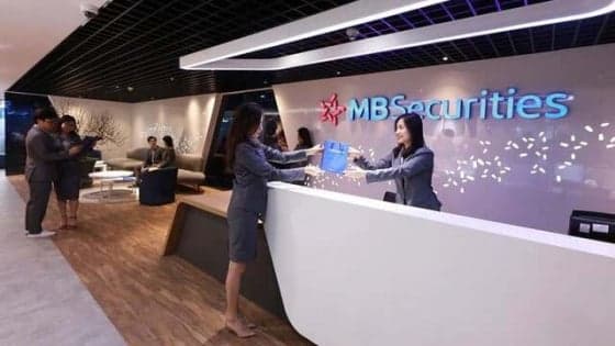 Vietnam firms see wave of leadership reshuffles ahead of AGMs