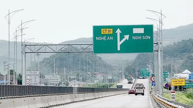 New growth model established and economic restructuring enhanced