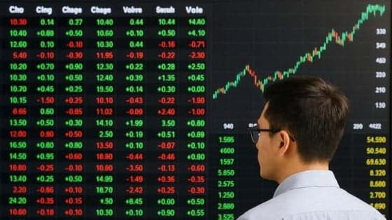 Firms with hundreds of thousands of shareholders signal strong expansion of Vietnam’s stock market