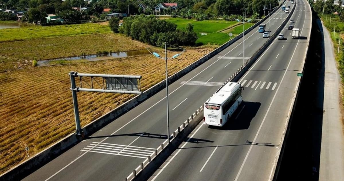 Coastal expressway to be built to link HCM City with Mekong Delta