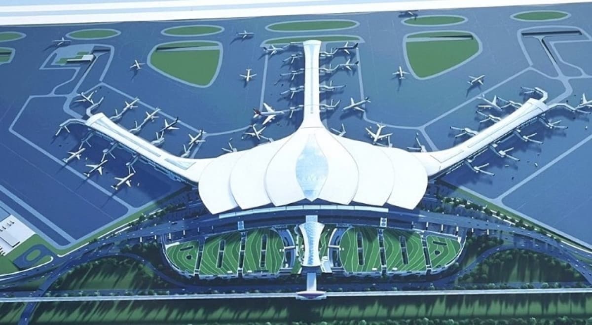 Vietnam pushes to open new airport in 2026 amid tough challenges