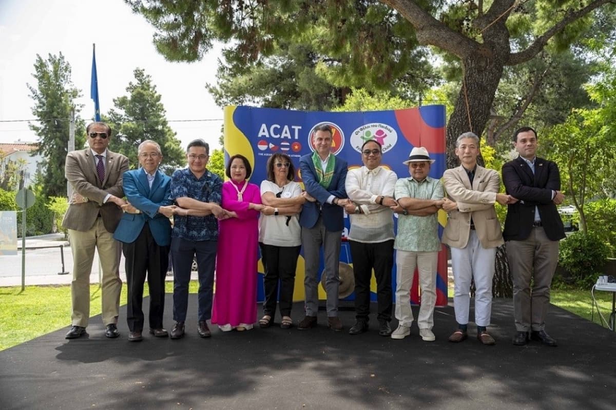 Showcasing Vietnamese culture and image at the 4th ASEAN Plus Friends Bazaar in Greece