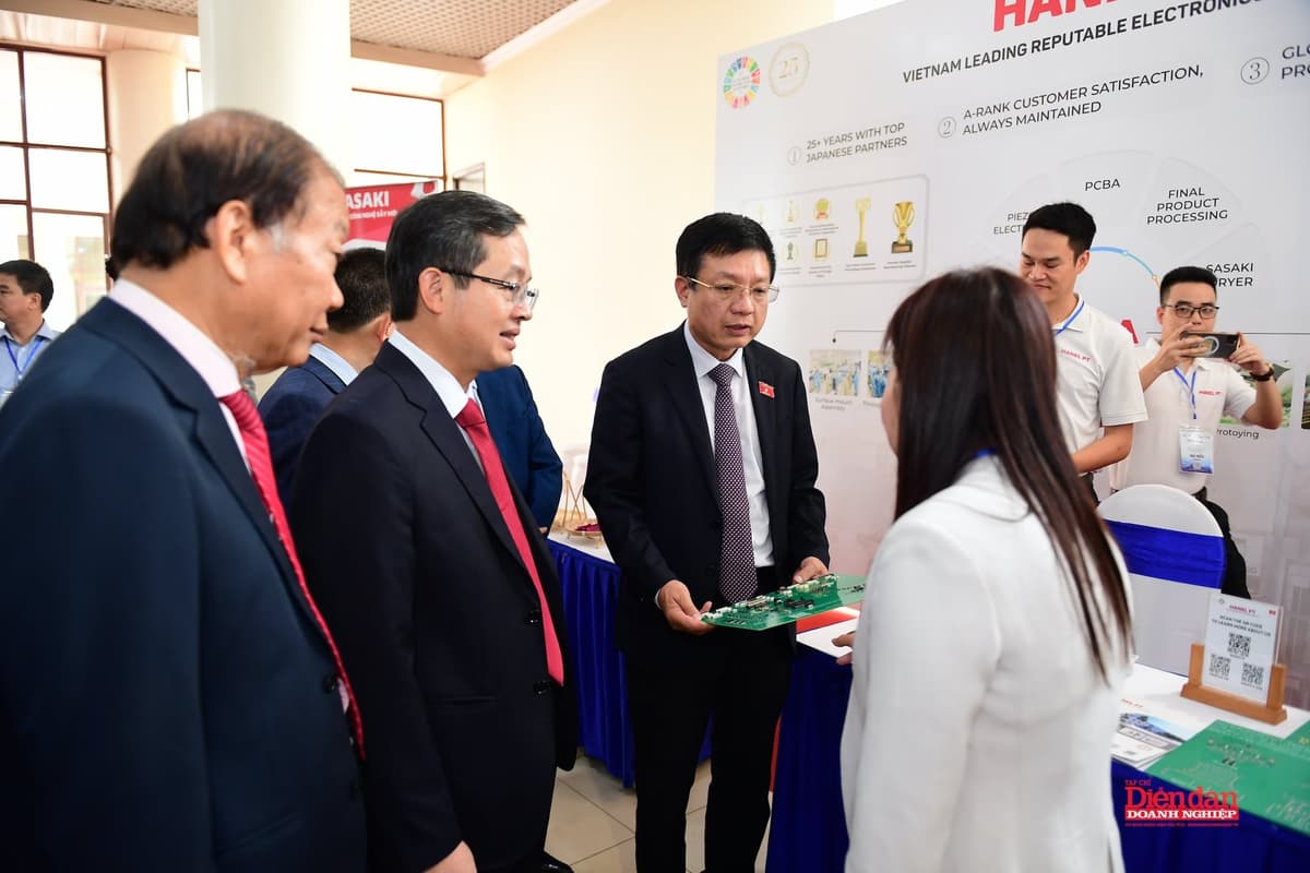 VCCI accompanies businesses in participating in the global supply chain