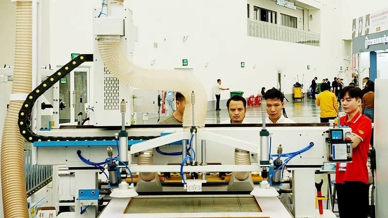 Comprehensive upgrade of FDI attraction platform needed