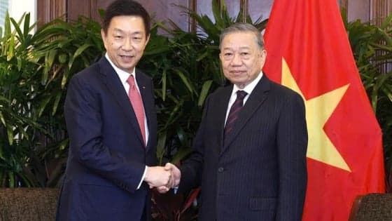 Singapore's leading firms seek to expand investments in Vietnam
