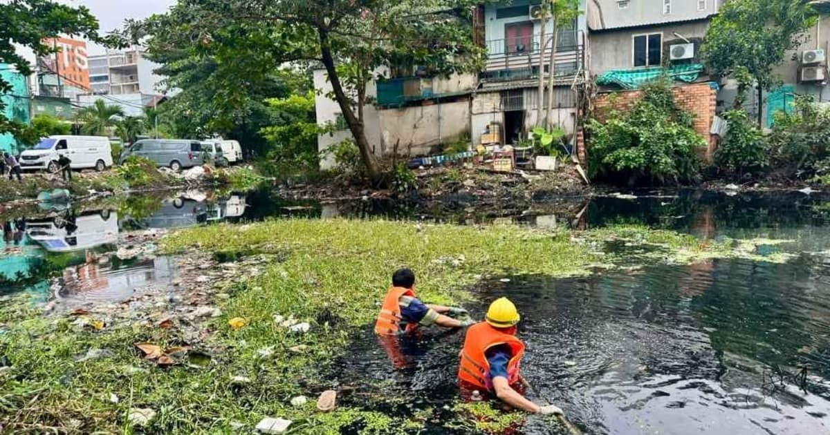 HCMC to invest $120 million in cleaning up two polluted canals