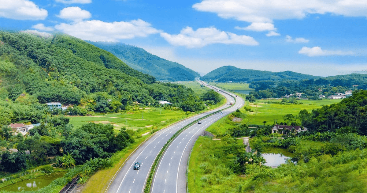 Projected Viet Tri - Hoa Binh Expressway proposed to be added to 2021-2030 road master plan