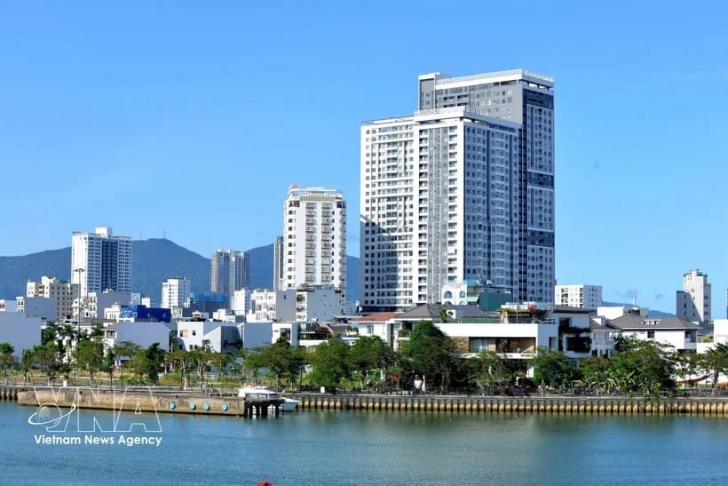 Viet Nam's real estate sector faces pressure to meet international operating standards