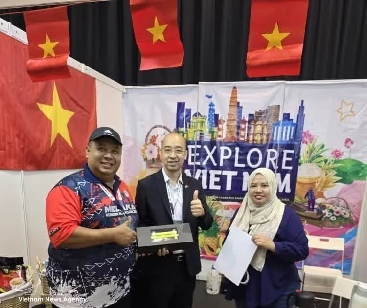 Vietnam, Malaysia promote smart business connectivity