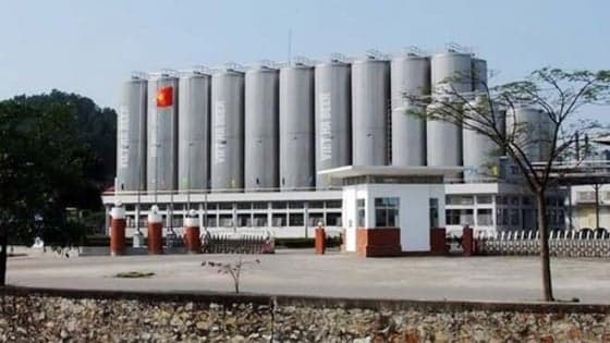 13 investors eye major stakes in state-controlled beer maker Viet Ha